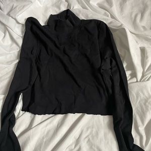 never used long sleeve turtle neck